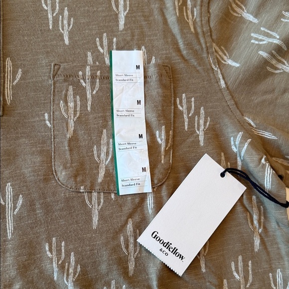Goodfellow & Co Khaki Cactus Print Polo Shirt NWT - Picture 3 of 4